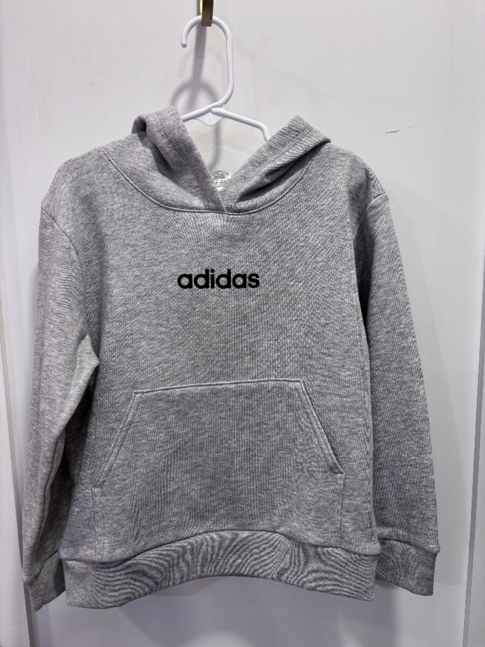 BOY'S GREY ADIDAS HOODIE SIZE 5